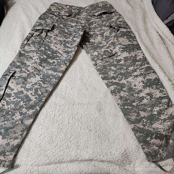 TEAM SOLDIER Camouflage Army Combat Uniform Trousers Men's Size Large - Picture 6 of 9